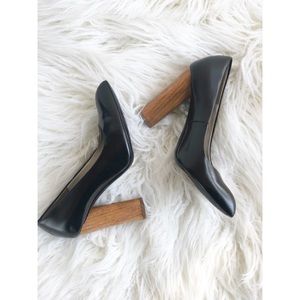 YSL | Black Charlotte Pumps Wooden Heel 35